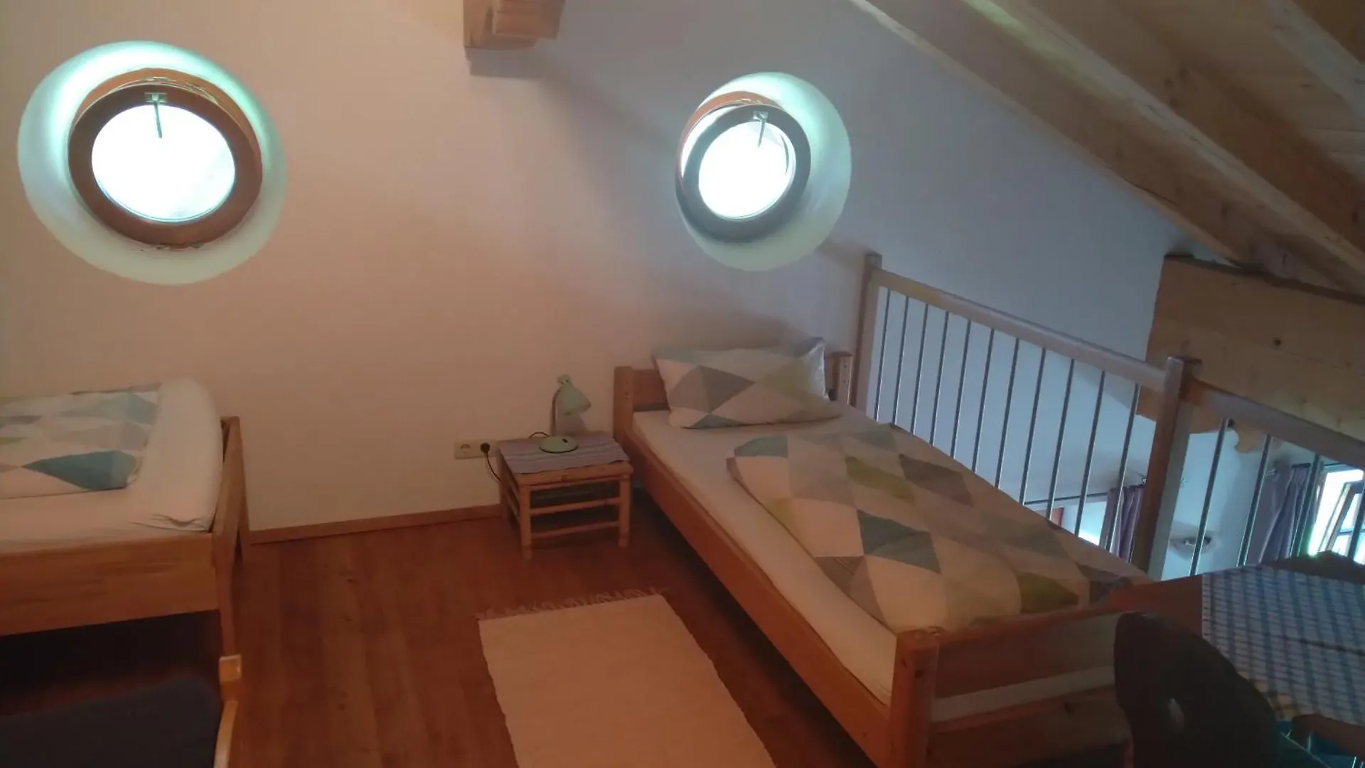 Apartment Arbeiterwohnung Entbuchner Hof Rohrdorf  Germany